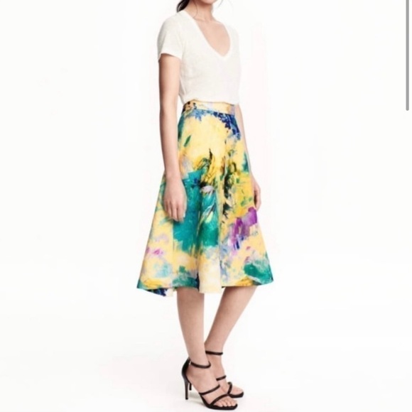 H&M watercolour midi skirt, size US 4 - Picture 1 of 8